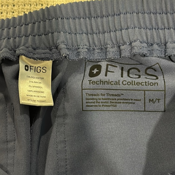 Figs Yola Pants (old waistband style) in Big Sky blue, size Medium Tall. - Picture 3 of 4